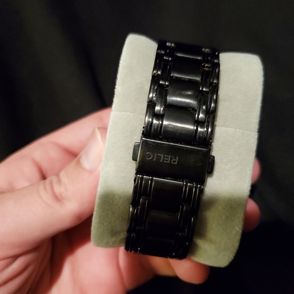 Relic Watch - Picture 3 of 3